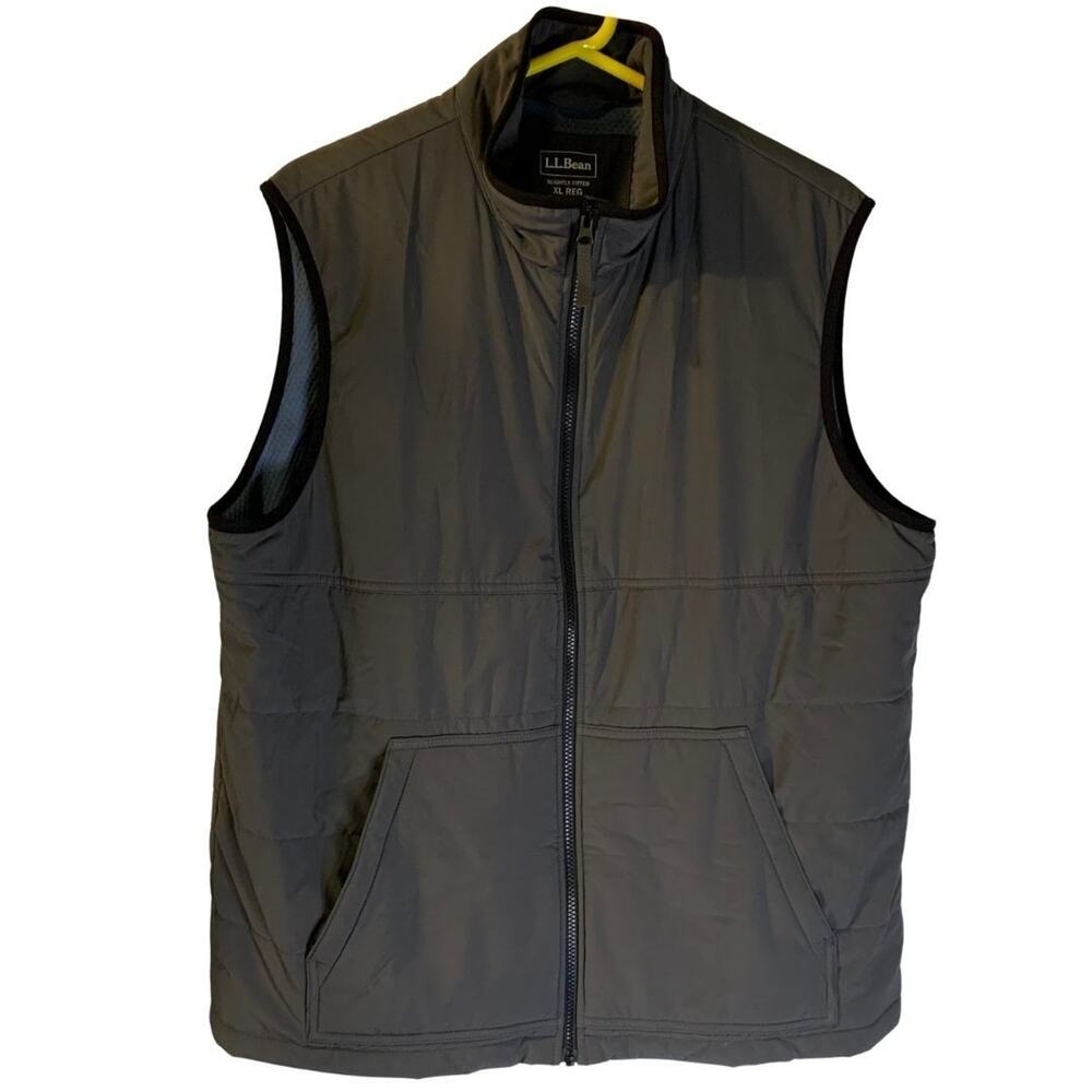LL Bean Mens Mountain Classic Insulated Vest Size XL Gray Slightly Fitted Hiking